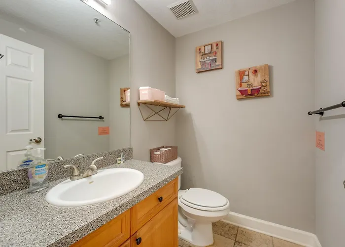 Holiday home Coastal 'sea Side' Townhome - Walk To Beach! *