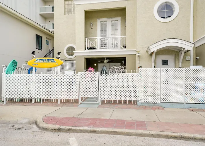 Coastal 'sea Side' Townhome - Walk To Beach! * Clearwater Beach
